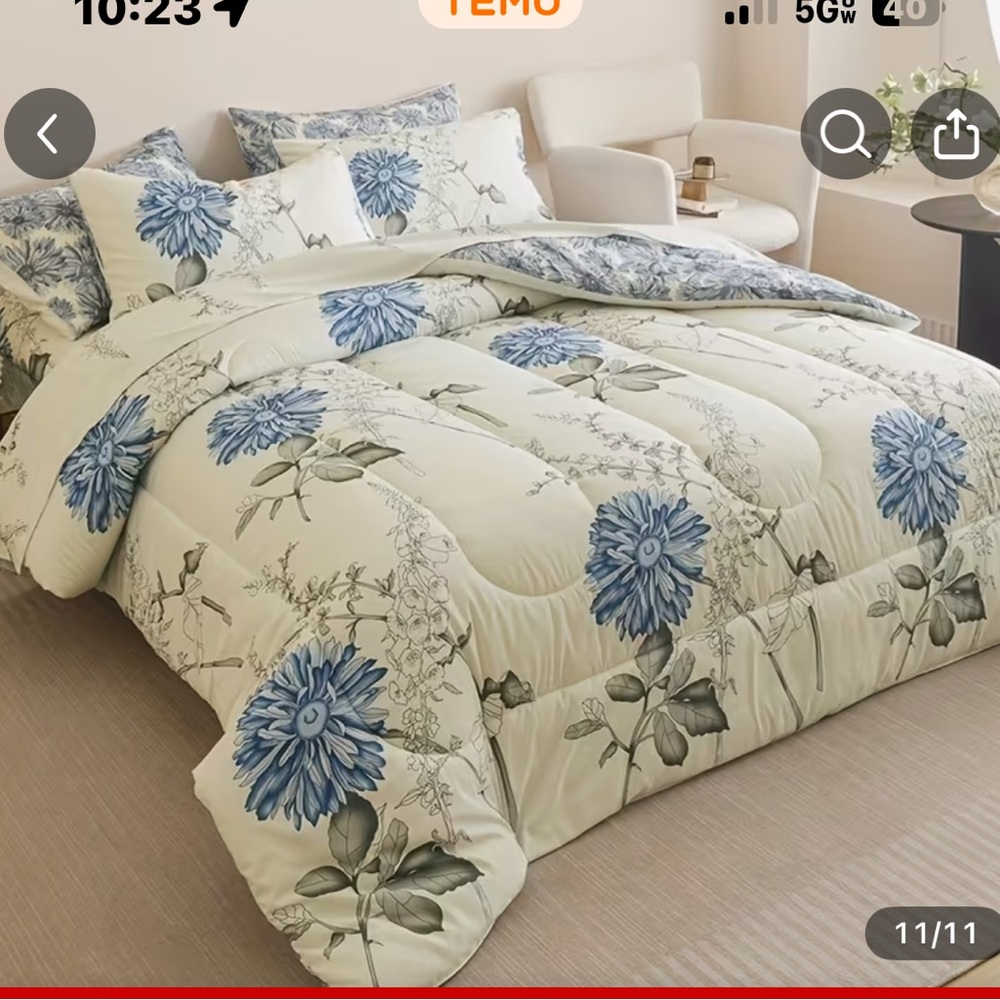 Floral Blue and Cream Comforter Set